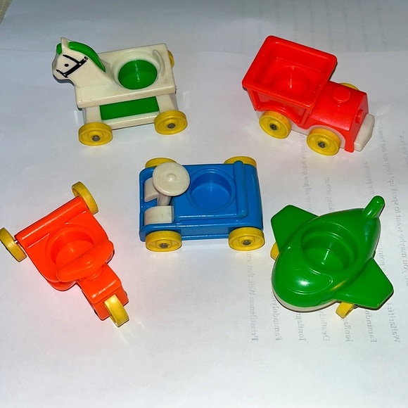 Vintage Fisher-Price Play Family Little Riders #656 – Complete 5-Piece Set - Picture 1 of 6